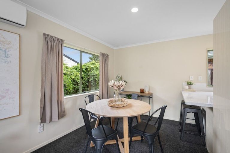 Photo of property in 1a Lagoon Place, Poike, Tauranga, 3112