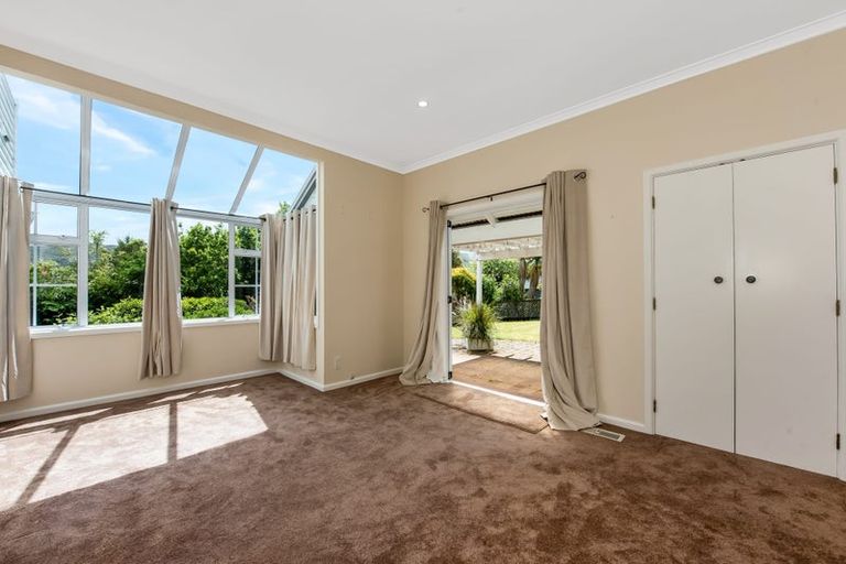Photo of property in 10 Ardross Avenue, Khandallah, Wellington, 6035