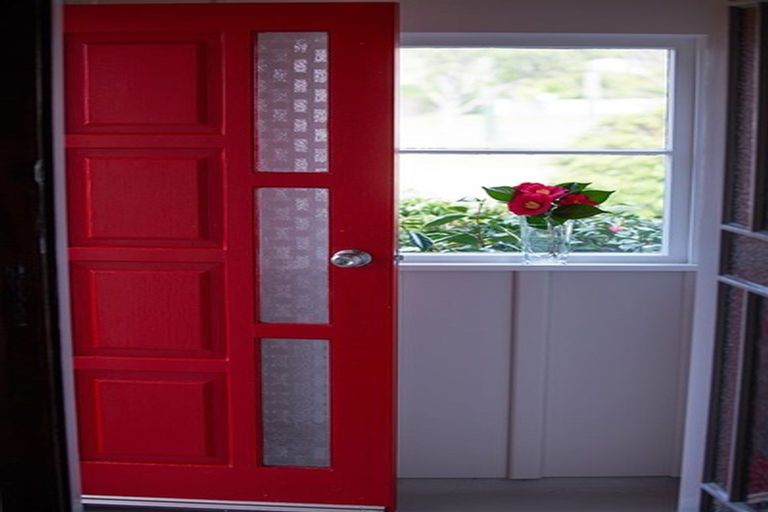 Photo of property in 27 Jollie Street, Linwood, Christchurch, 8062