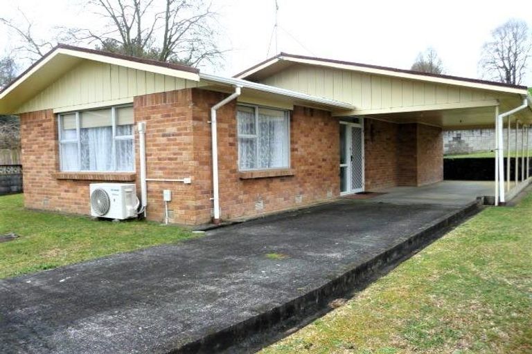 Photo of property in 7 Jonathan Place, Putaruru, 3411