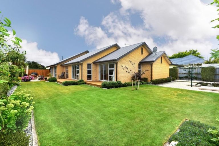 Photo of property in 44 Mclaughlins Road, Darfield, 7510