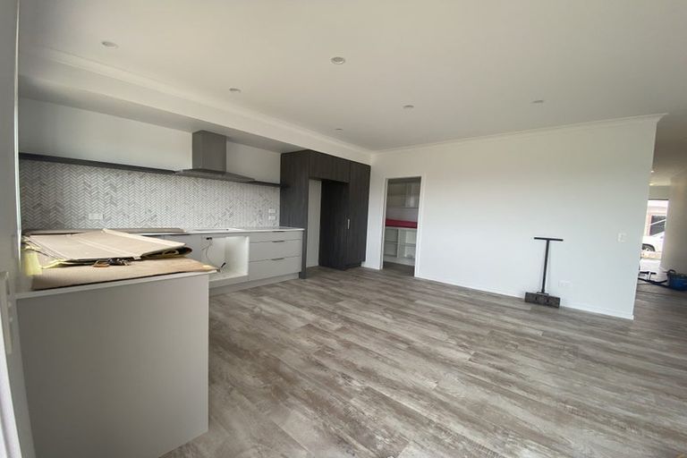 Photo of property in 3 Atutahi Lane, Papamoa Beach, 3118