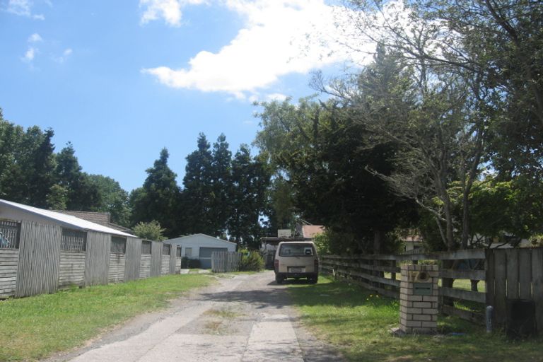 Photo of property in 16 Conifer Place, Te Puke, 3119