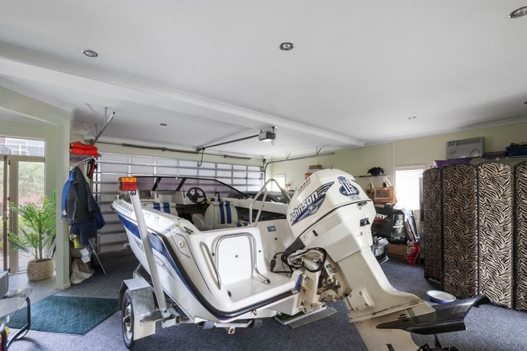 Photo of property in 3/15 Tremaine Avenue, Two Mile Bay, Taupo, 3330