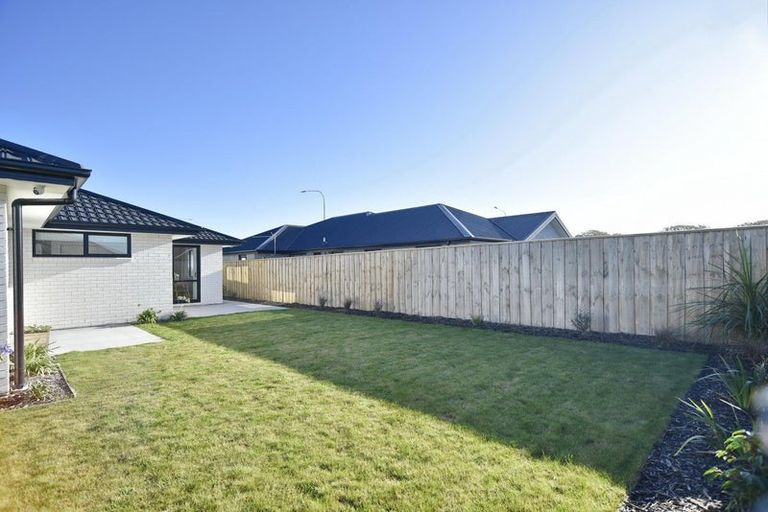 Photo of property in 3 Woodford Avenue, Woodend, 7610