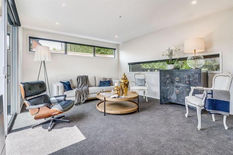 Photo of property in 62a Straven Road, Fendalton, Christchurch, 8014