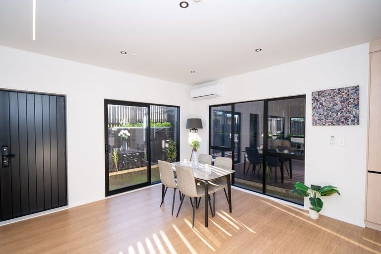 Photo of property in 18b Sunnyhill Crescent, Sunnyhills, Auckland, 2010