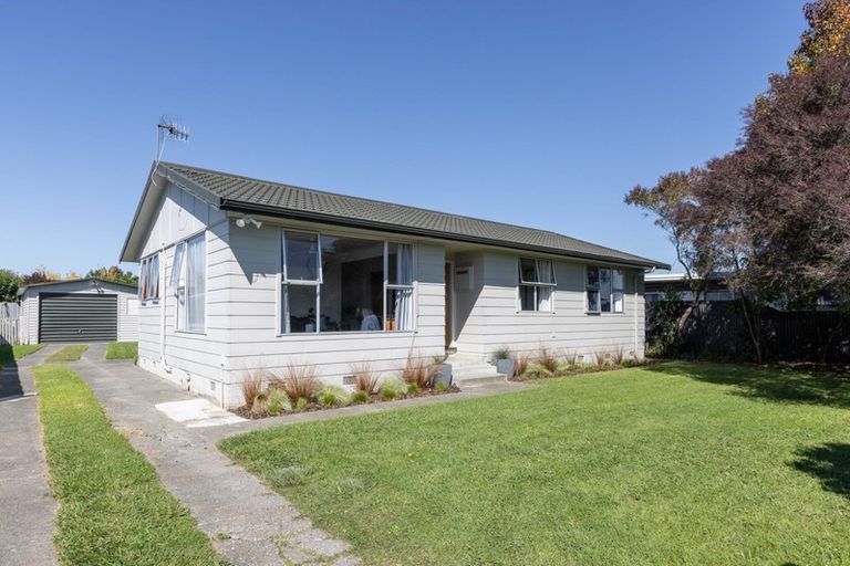 Photo of property in 52 Leicester Avenue, Tamatea, Napier, 4112