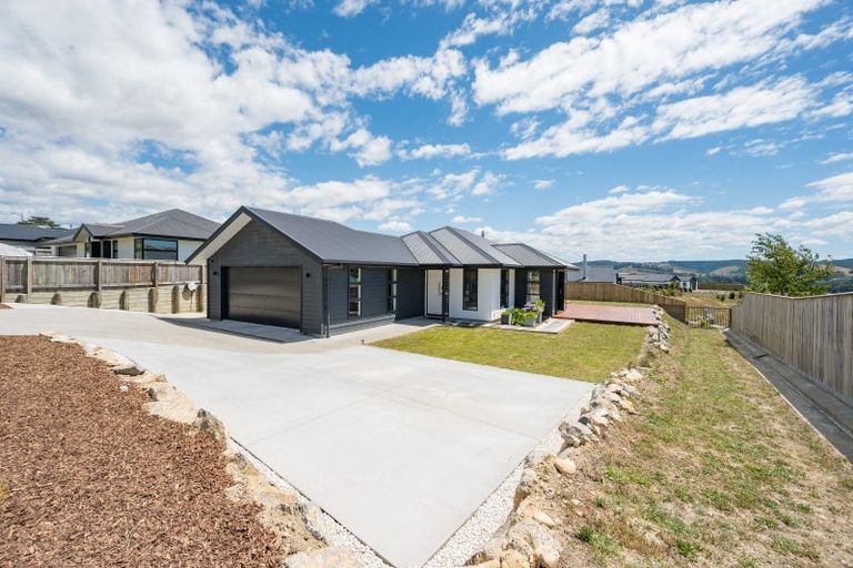 Photo of property in 36 Katania Heights, Brightwater, 7022