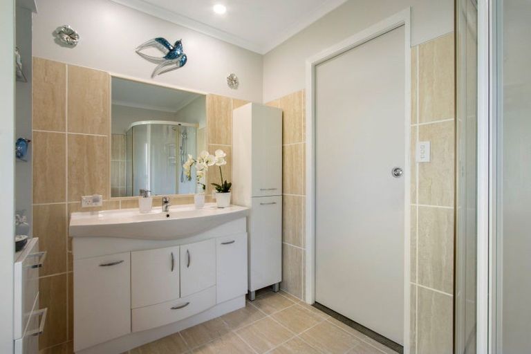 Photo of property in 204e Beach Road, Katikati, 3178