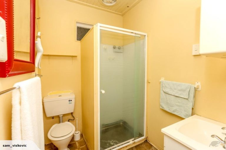 Photo of property in 14 Pukenui Street, Strandon, New Plymouth, 4312