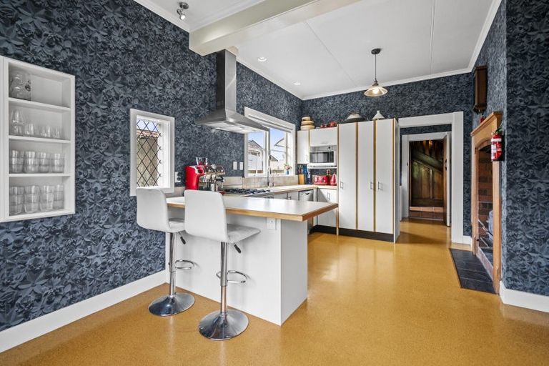 Photo of property in 27 High Street, Bulls, 4818