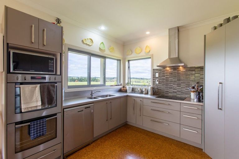 Photo of property in 52a Ruahine Street, Dannevirke, 4930