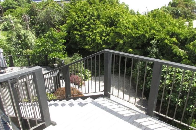 Photo of property in 11 Longhurst Terrace, Cashmere, Christchurch, 8022