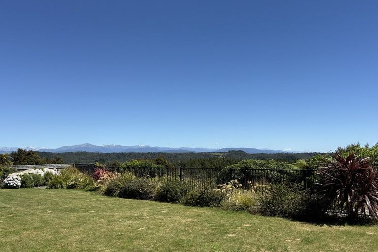 Photo of property in 11 Racecourse Terrace Rise, Hokitika, 7882