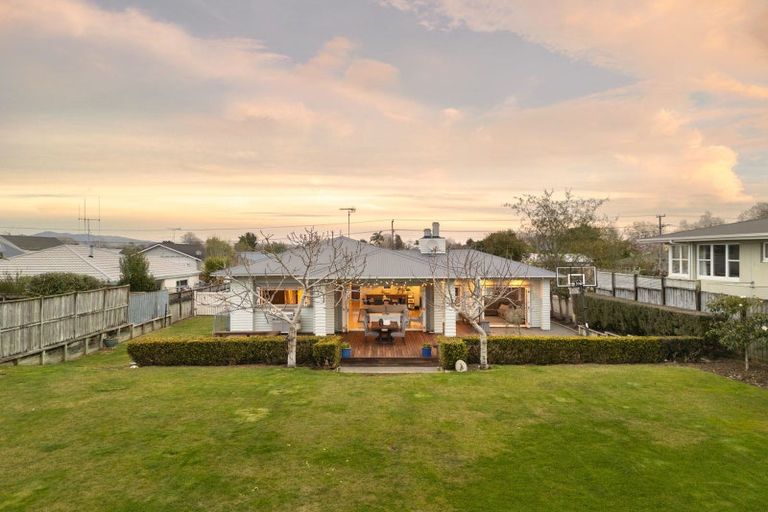 Photo of property in 30 Williams Street, Cambridge, 3434