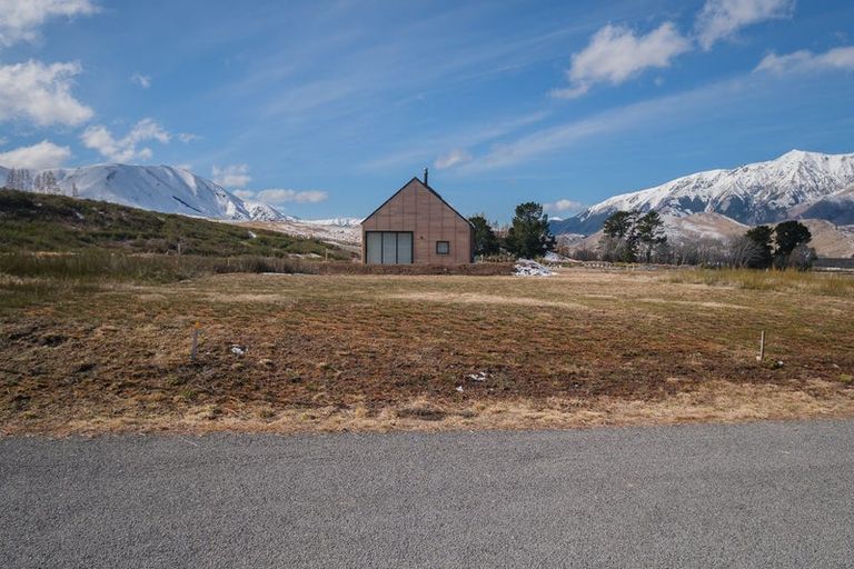 Photo of property in 3 Bevel Court, Castle Hill, 7580