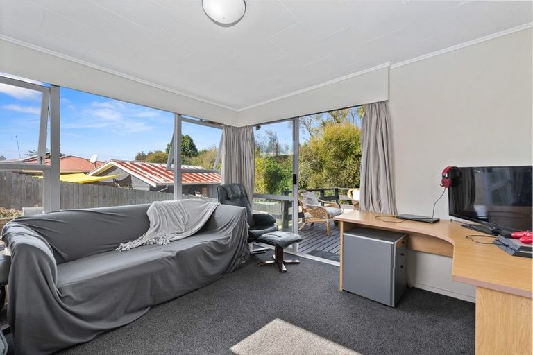 Photo of property in 28 Alison Street, Mangakakahi, Rotorua, 3015