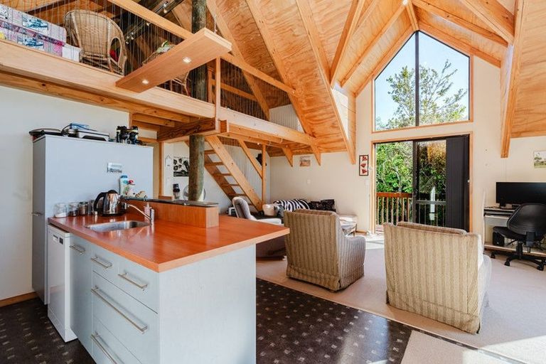 Photo of property in 533 Hoturoa Street, Kawhia, 3889