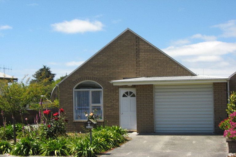 Photo of property in 2/83 Romilly Street, Westport, 7825