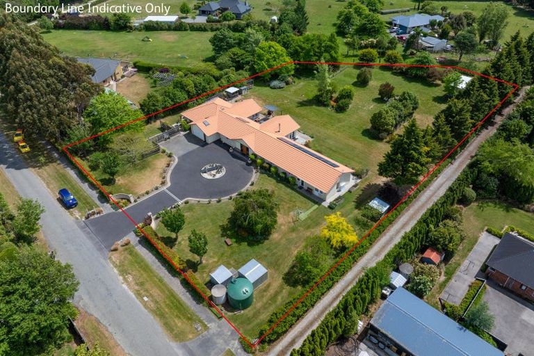 Photo of property in 16 Macdonalds Lane, Waikuku, Rangiora, 7473