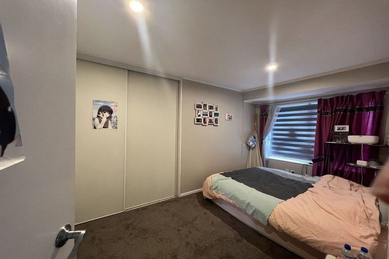 Photo of property in 3 Altair Place, Windsor Park, Auckland, 0632