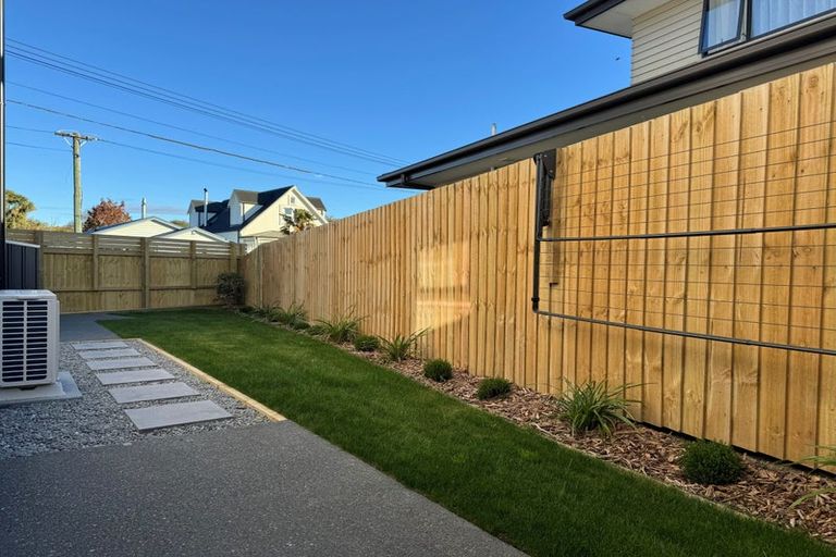 Photo of property in 2/8 Matata Place, Dallington, Christchurch, 8061