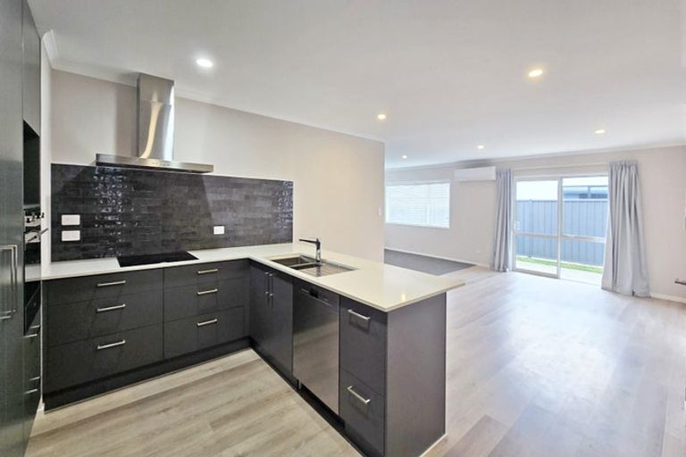 Photo of property in 14 George Yee Place, Taradale, Napier, 4112