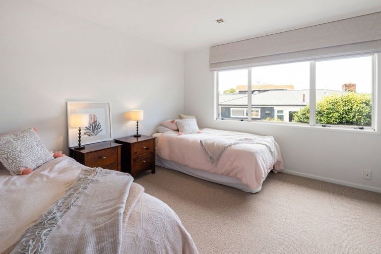 Photo of property in 42 Beerescourt Road, Beerescourt, Hamilton, 3200