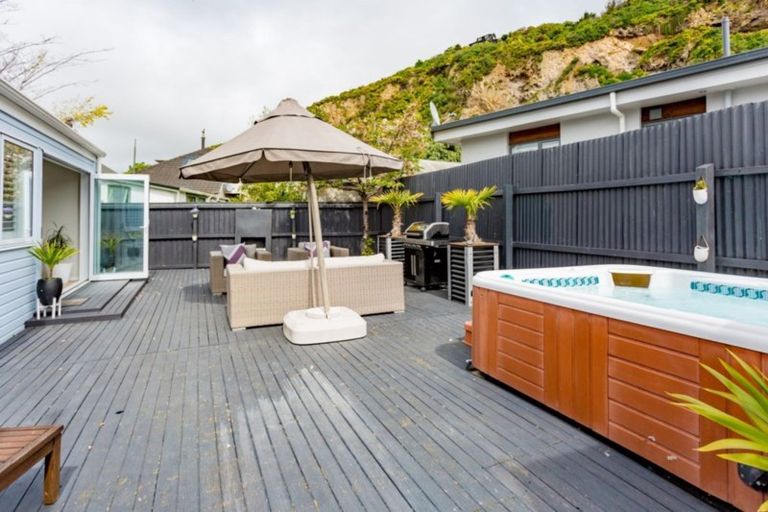 Photo of property in 38 Stoke Street, Sumner, Christchurch, 8081