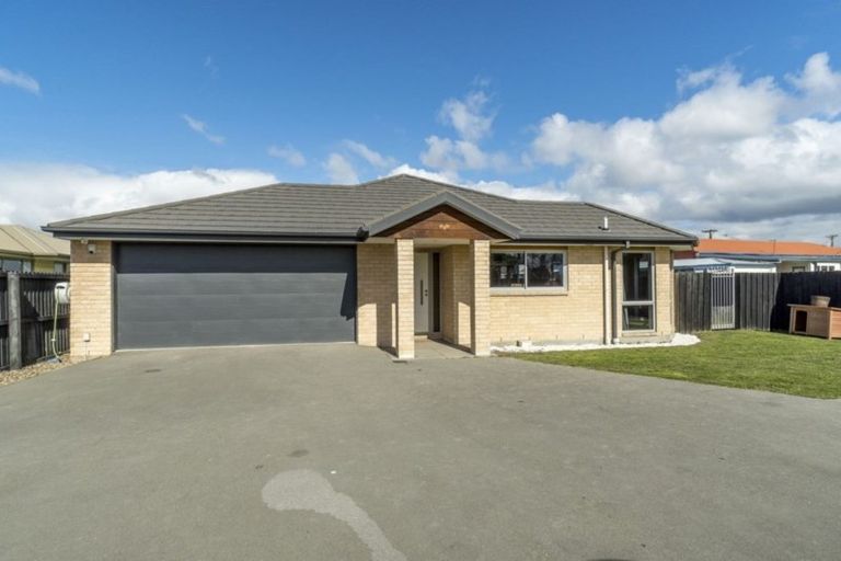 Photo of property in 23 Birchgrove Gardens, Mairehau, Christchurch, 8052