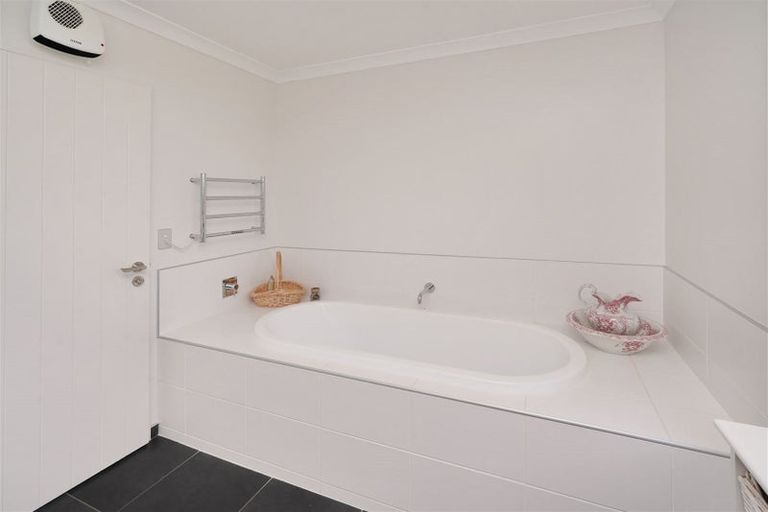 Photo of property in 280 Stokes Road, Balcairn, Amberley, 7481