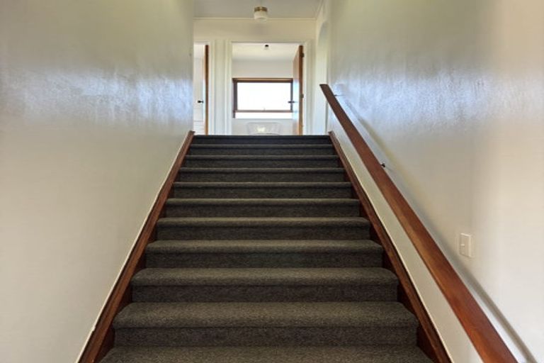 Photo of property in 6 Somerset Place, Taradale, Napier, 4112