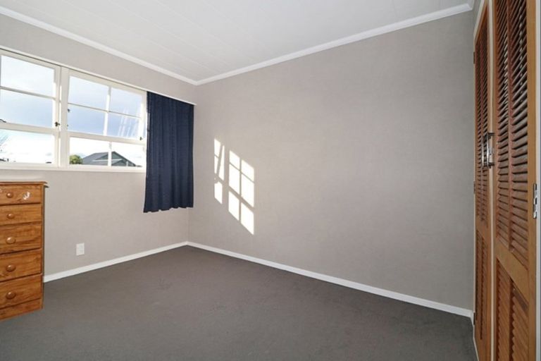 Photo of property in 5 Vogel Street, Waikiwi, Invercargill, 9810