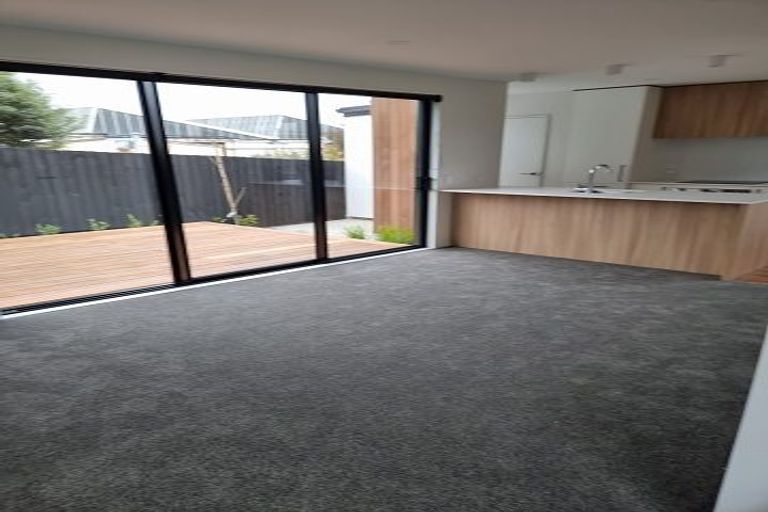 Photo of property in 4/63 Waltham Road, Sydenham, Christchurch, 8023