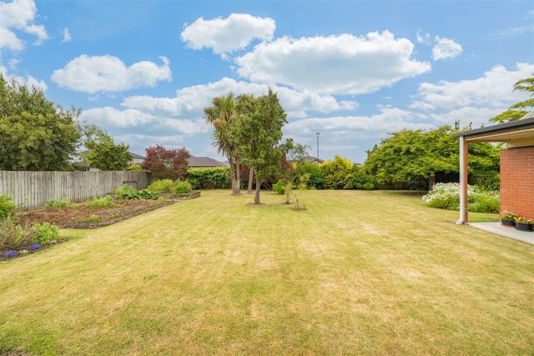 Photo of property in 18 Nepal Place, Burnside, Christchurch, 8053