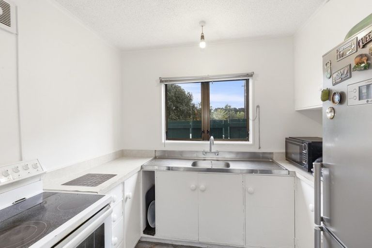 Photo of property in 10/17u Randwick Crescent, Moera, Lower Hutt, 5010