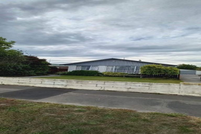 Photo of property in 18 Pegasus Avenue, North New Brighton, Christchurch, 8083