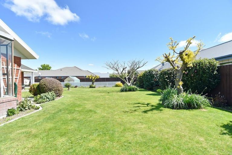 Photo of property in 15 Chartwell Close, Rangiora, 7400