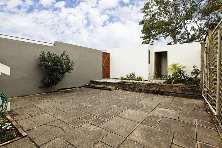 Photo of property in 16a Victoria Road, Mount Maunganui, 3116