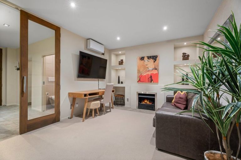 Photo of property in 153 Ardmore Street, Wanaka, 9305