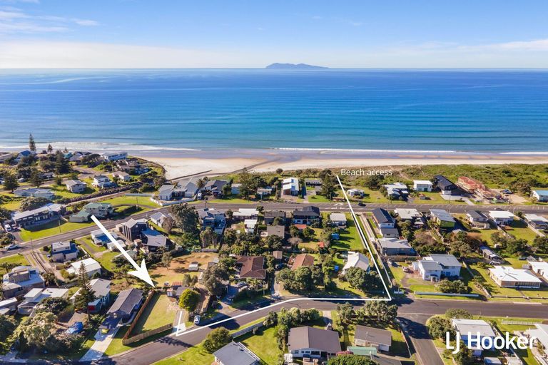 Photo of property in 5b Snell Crescent, Waihi Beach, 3611