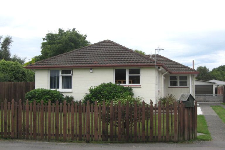 Photo of property in 6 Alpers Place, Hoon Hay, Christchurch, 8025