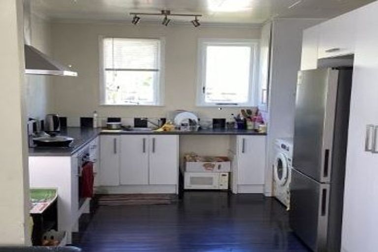 Photo of property in 12 Rata Street, Naenae, Lower Hutt, 5011