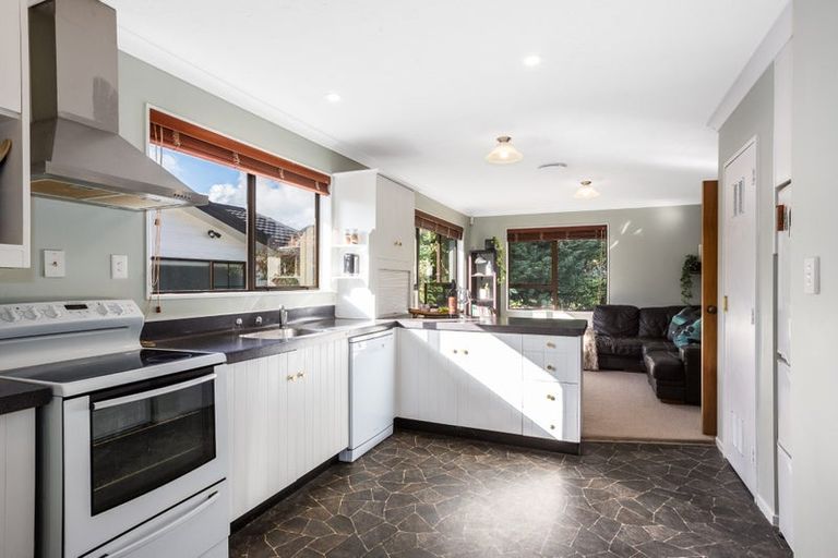 Photo of property in 7 Lakewood Avenue, Churton Park, Wellington, 6037