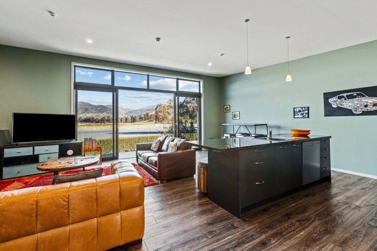 Photo of property in 3 Pit Lane, Cromwell, 9384