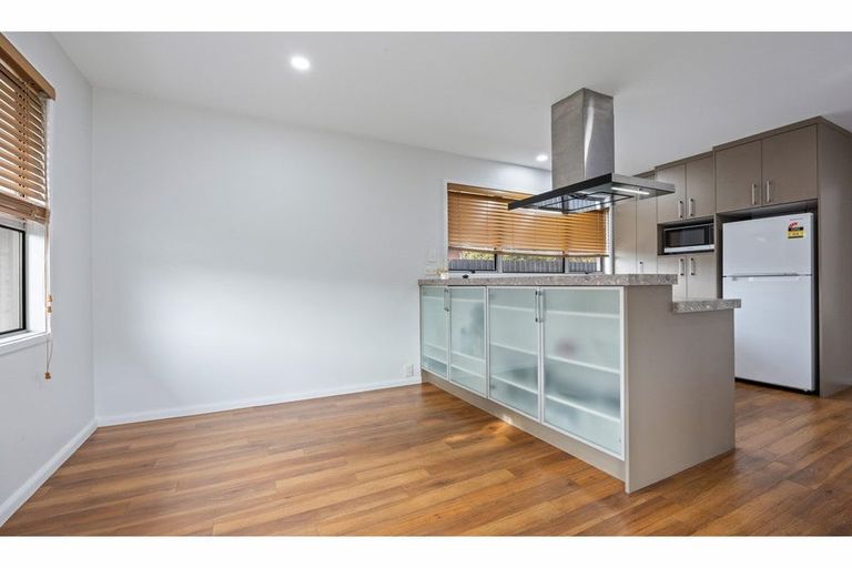 Photo of property in 2/95 Cheyenne Street, Sockburn, Christchurch, 8042