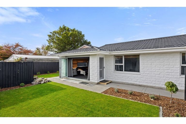 Photo of property in 2/95 Cheyenne Street, Sockburn, Christchurch, 8042