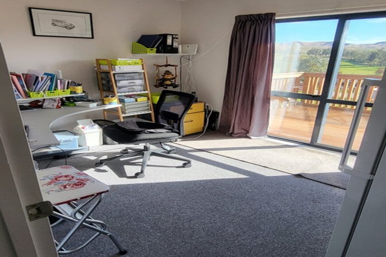 Photo of property in 57/1 Watts Street, Waipawa, 4210