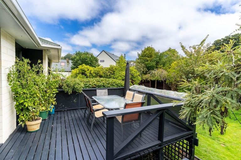 Photo of property in 84 Glenross Street, Glenross, Dunedin, 9011